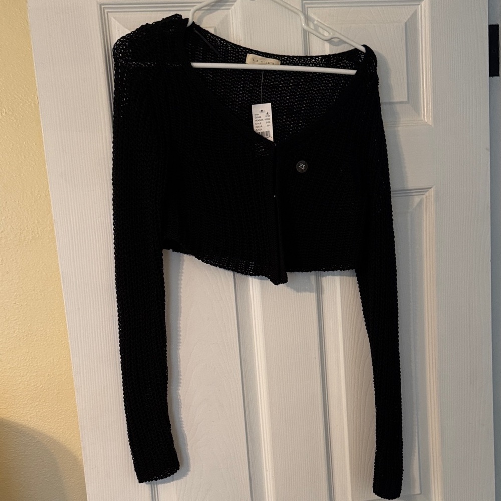 PacSun Black Cropped Sweater